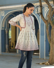 Kamini Off-White Floral Embroidered Ethnic Top