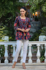 Irtiqa Floral printed U-neck top